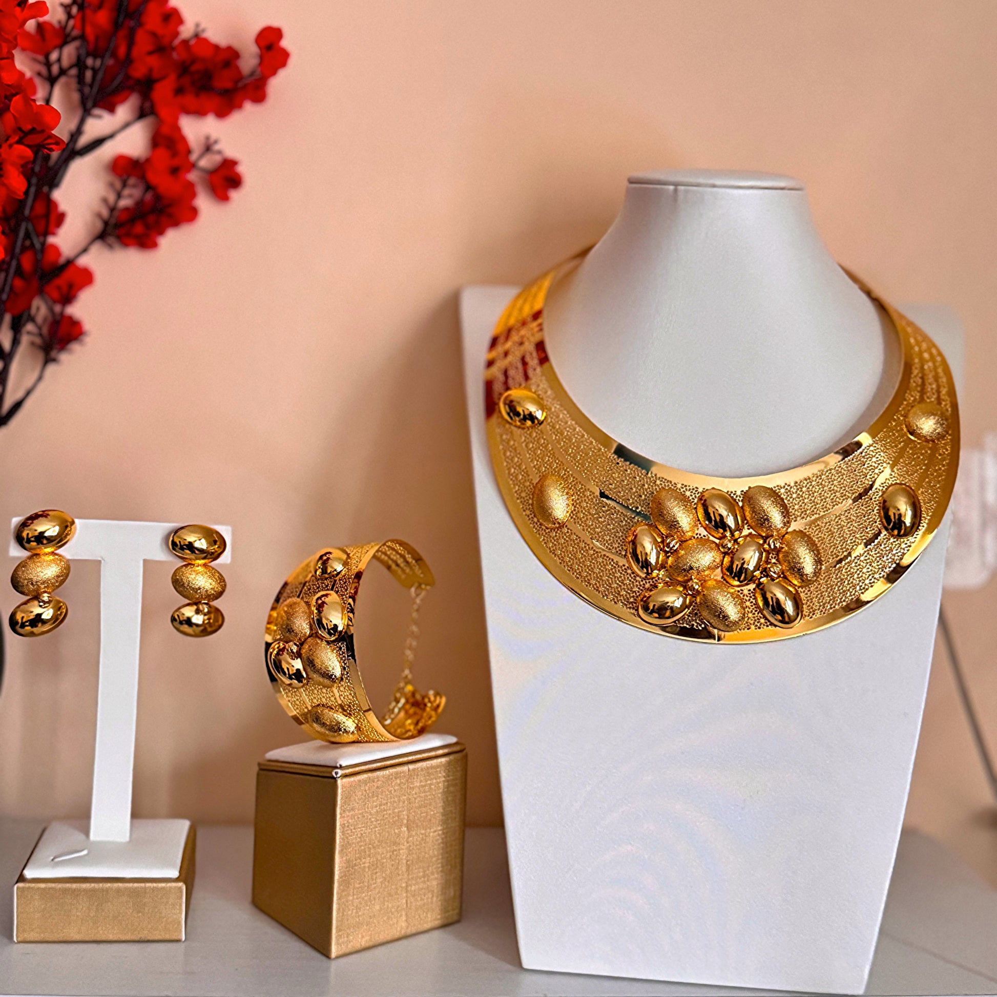 18K Gold-Plated Bold Party Set
