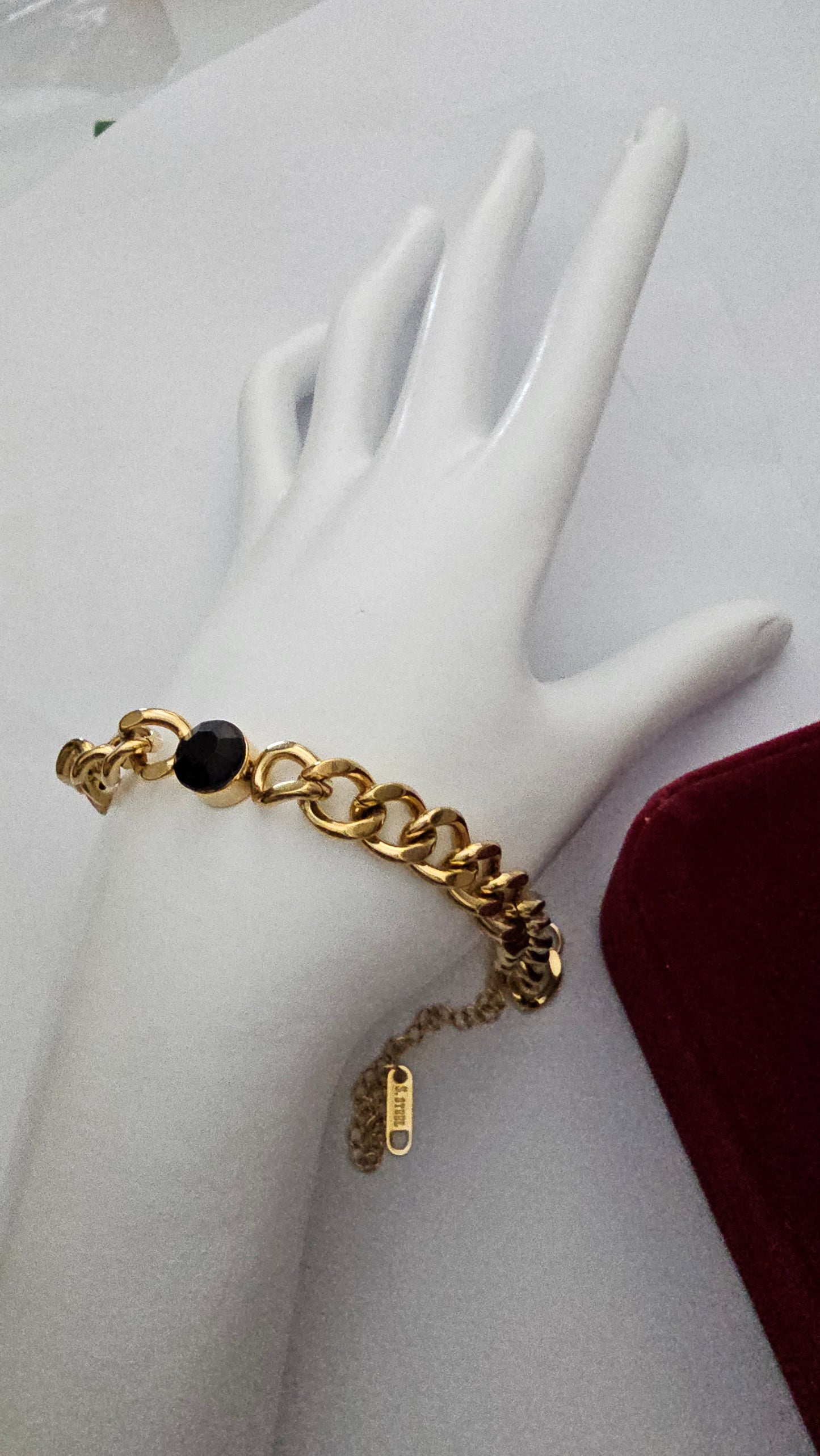 18K Gold-Plated Infinity Bracelet
