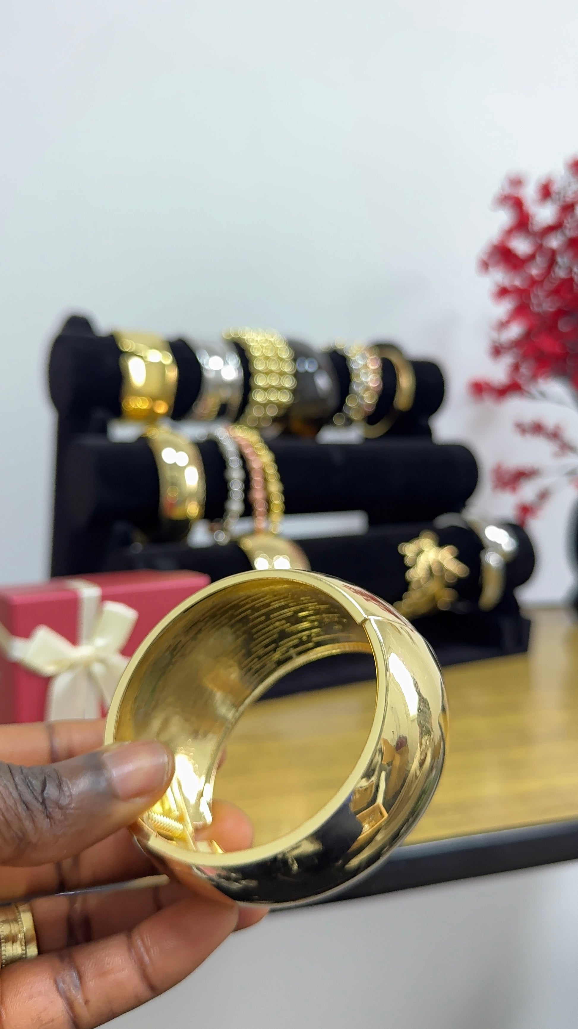 Oval Big Gold Bangle | Sleek Minimalist Jewellery Design