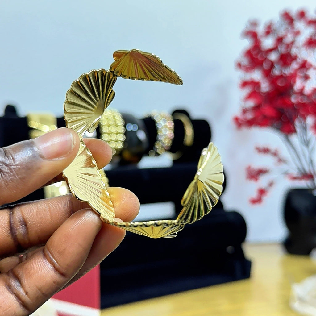 Chic Women's Bracelet | Luxury Fashion Jewellery Collection