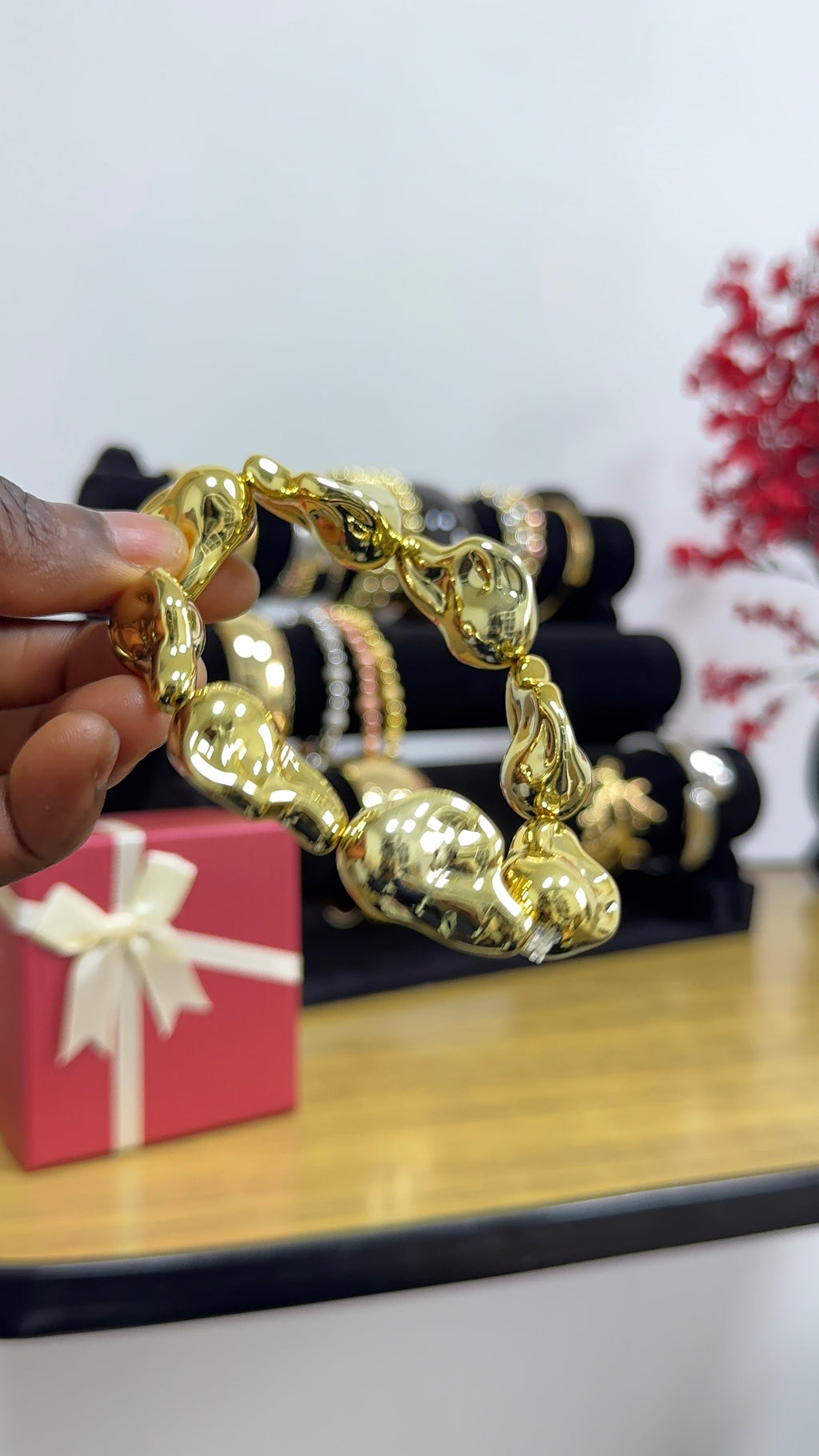 Contemporary Gold Wrist Jewellery | Sophisticated Ladies’ Bracelet