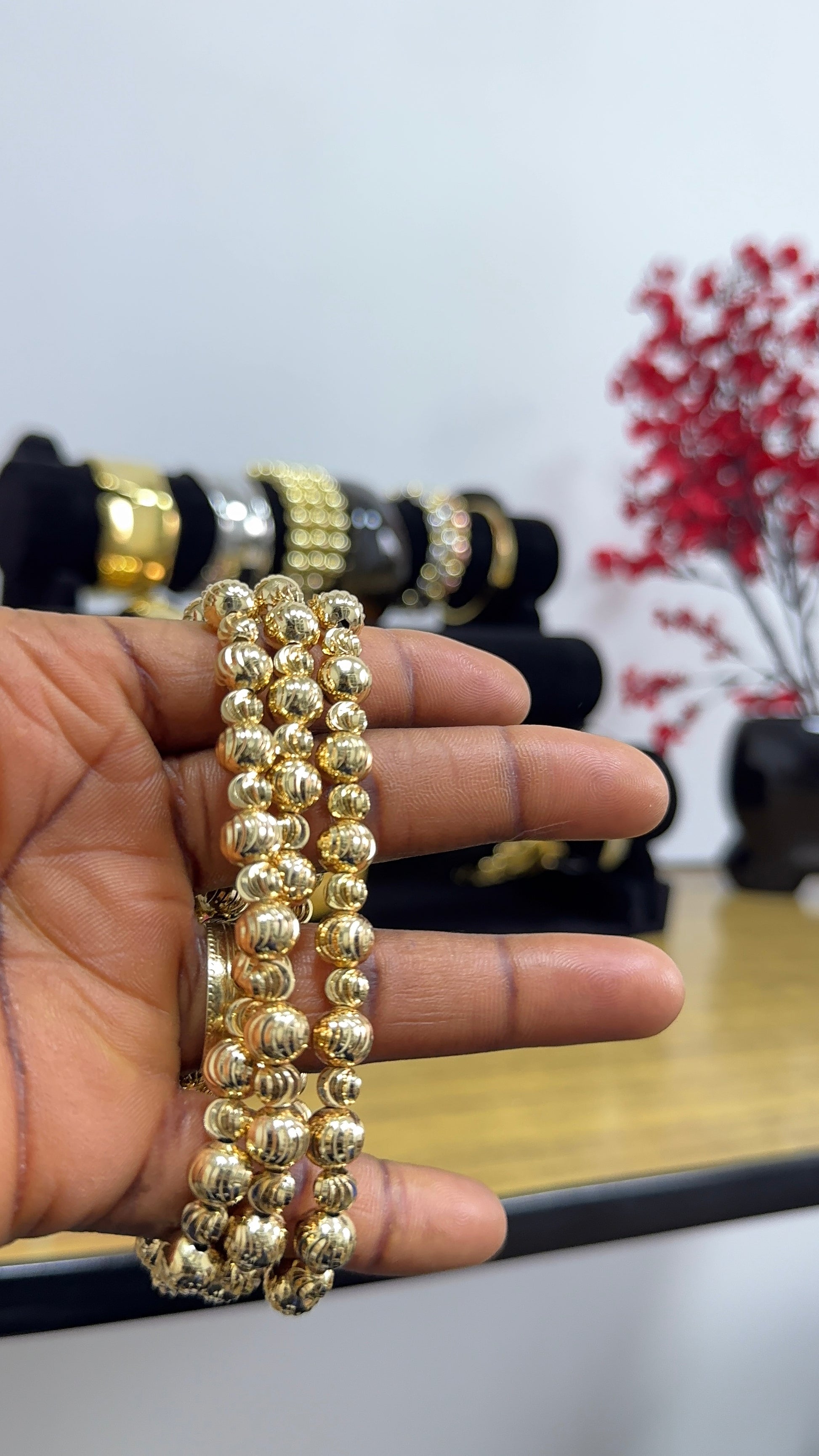 Chic Women’s Bracelet | Luxury Fashion Jewellery Collection