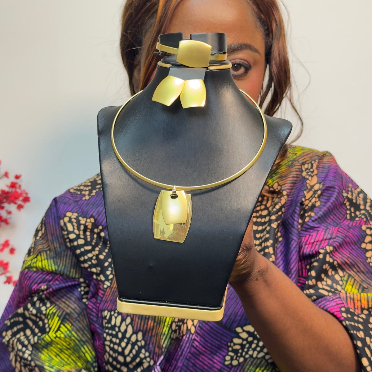 Dazzle Queen Jewelry Set