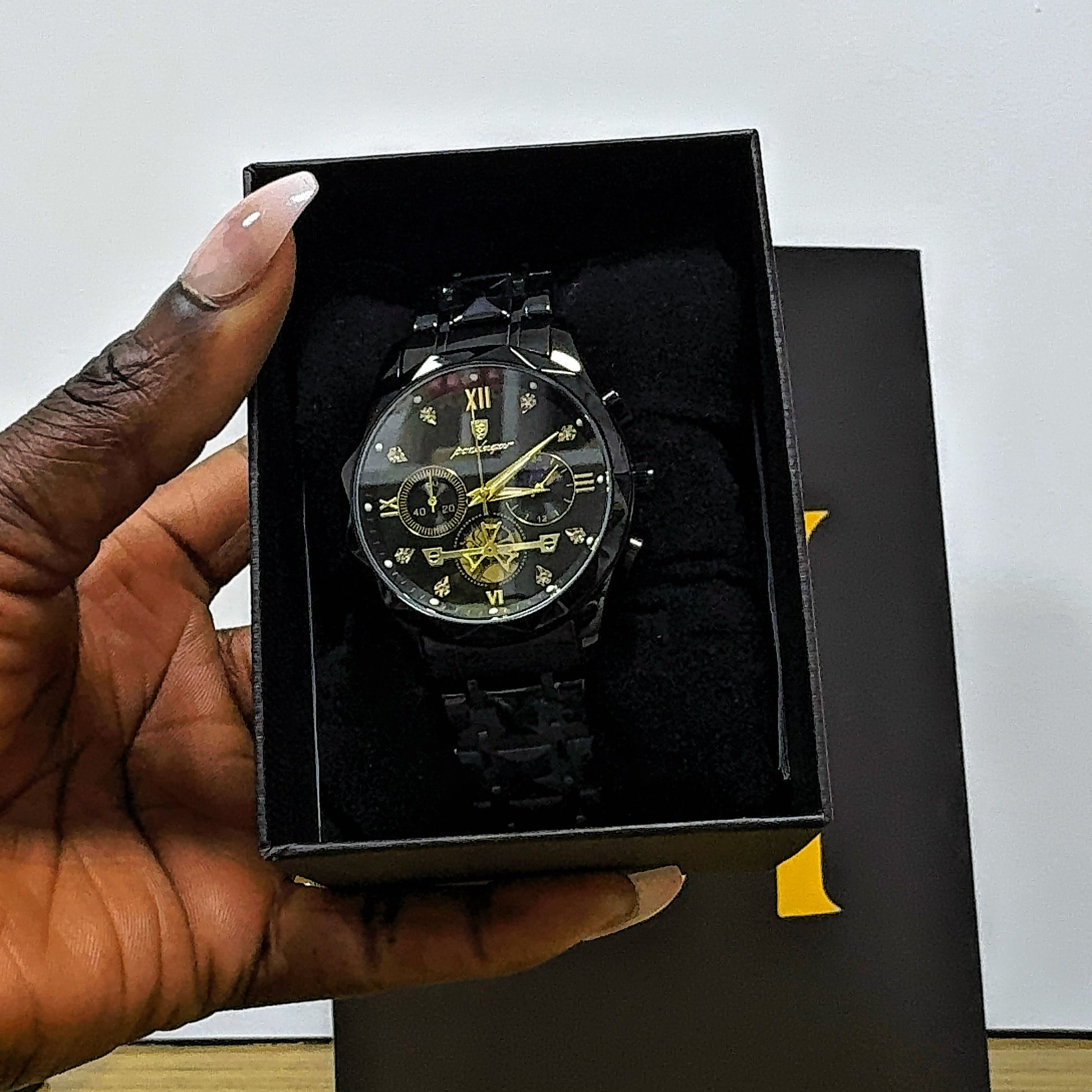 Stunning Stainless Steel Wristwatch