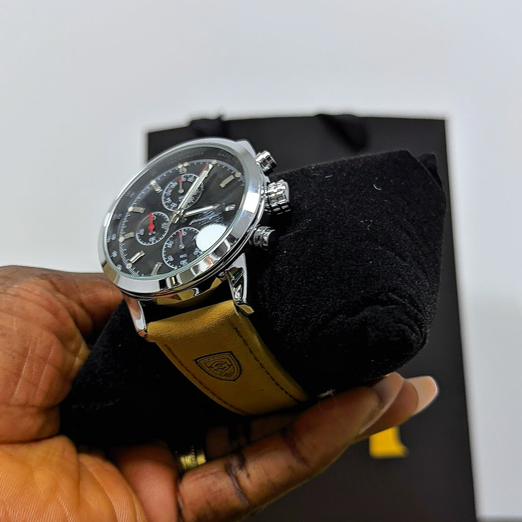 Leather Luxury-Style Stainless Steel Wristwatch