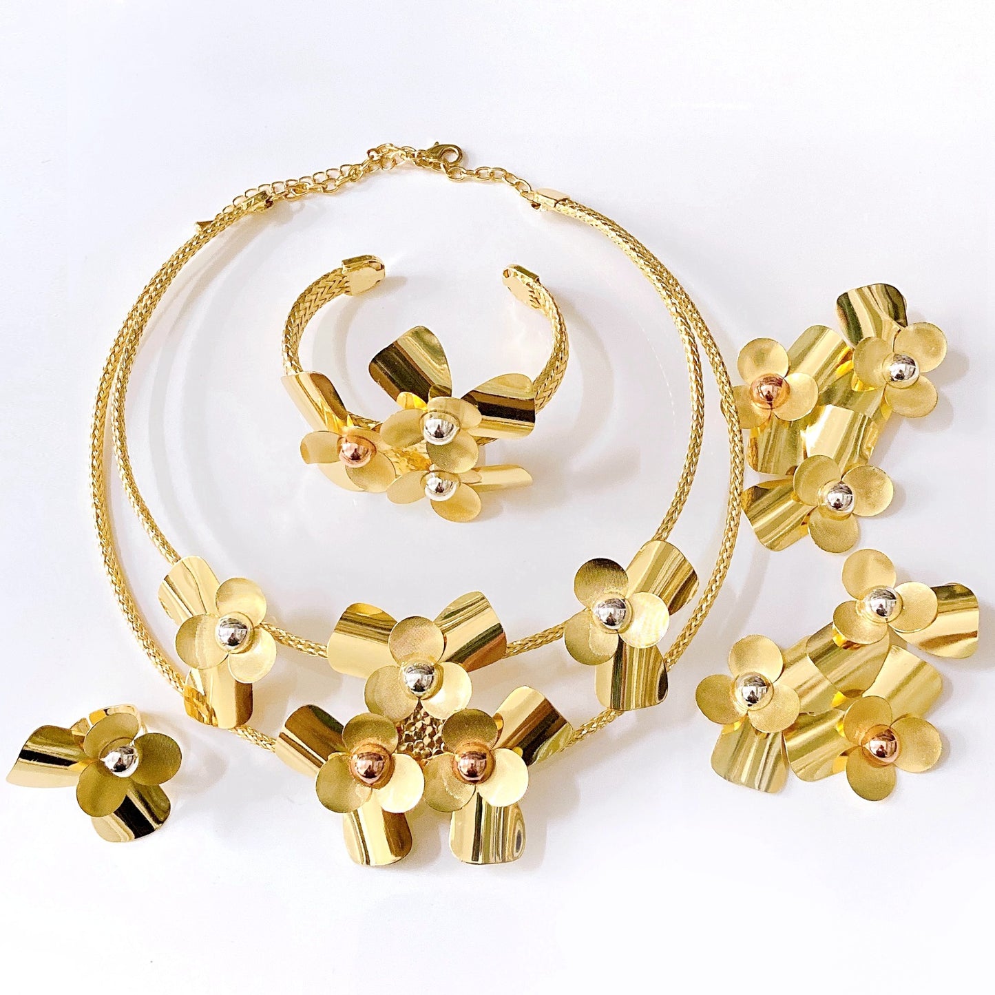 18K Gold-Plated Queen’s Celebration Set