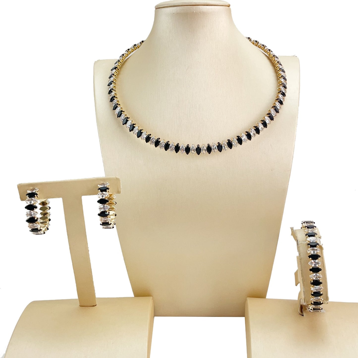 Glam Simple Set