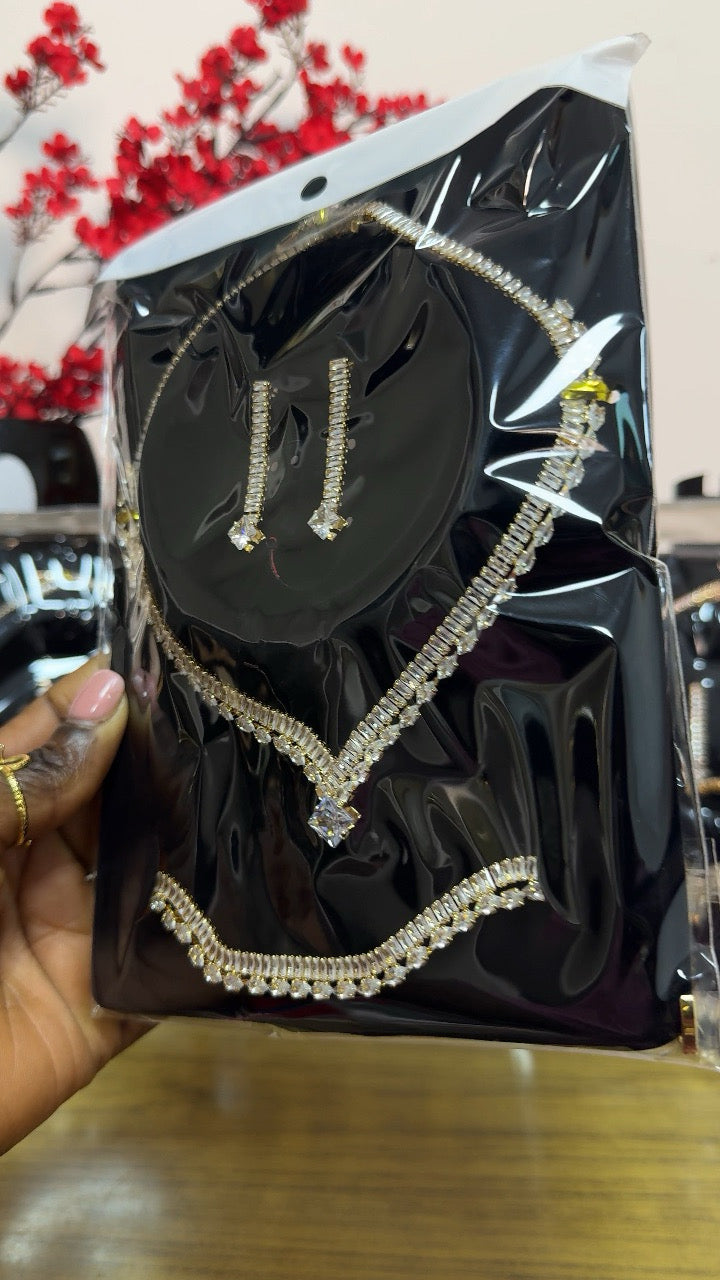 Cubic Zirconia Jewellery Set UK | 4 Piece Set - Necklace, Earrings, Ring & Bracelet 03