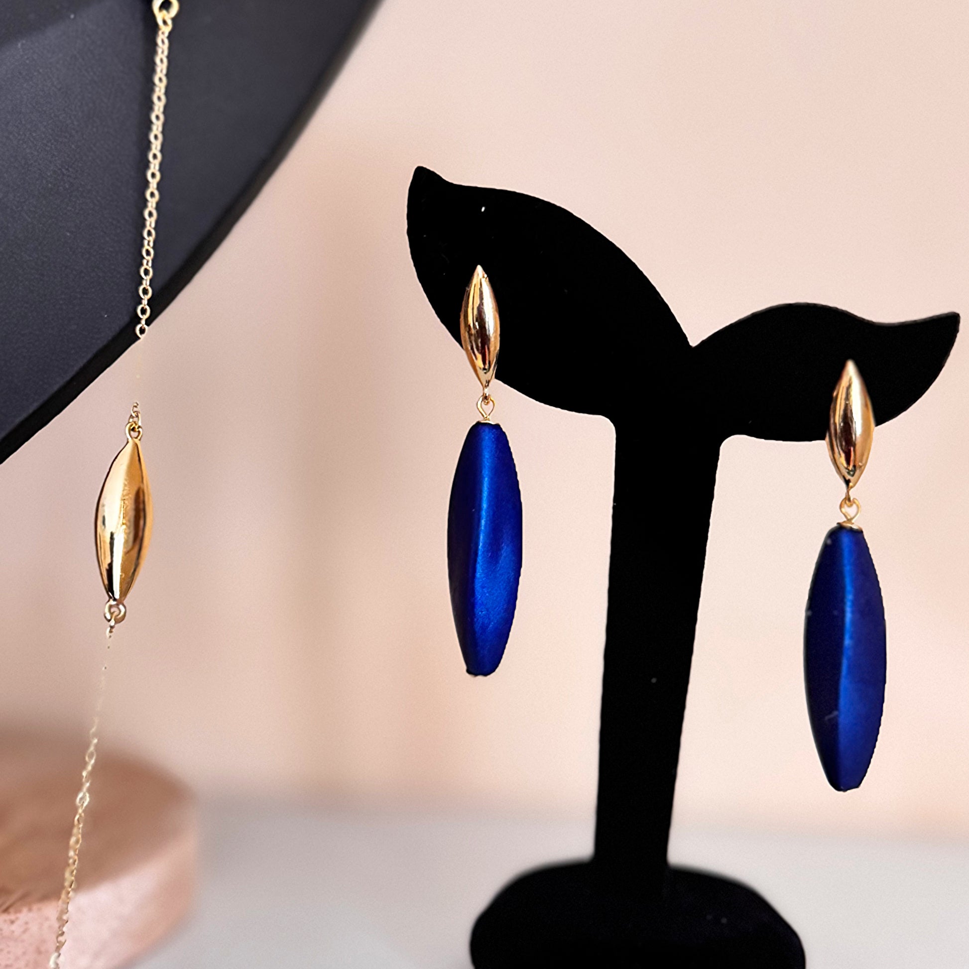 18K Gold Half Heart Pendant & Earrings Set – Deluxe Haven