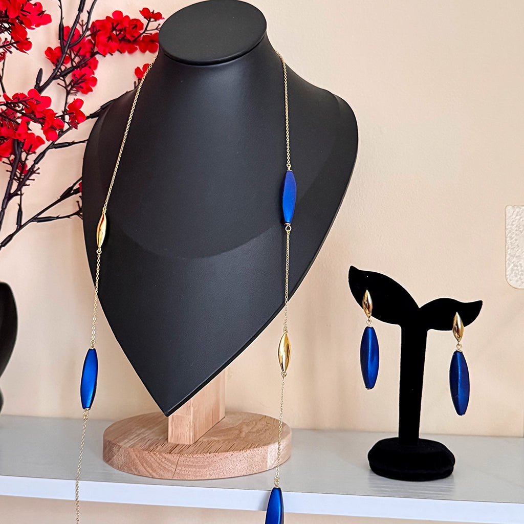 18K Gold Half Heart Pendant & Earrings Set
