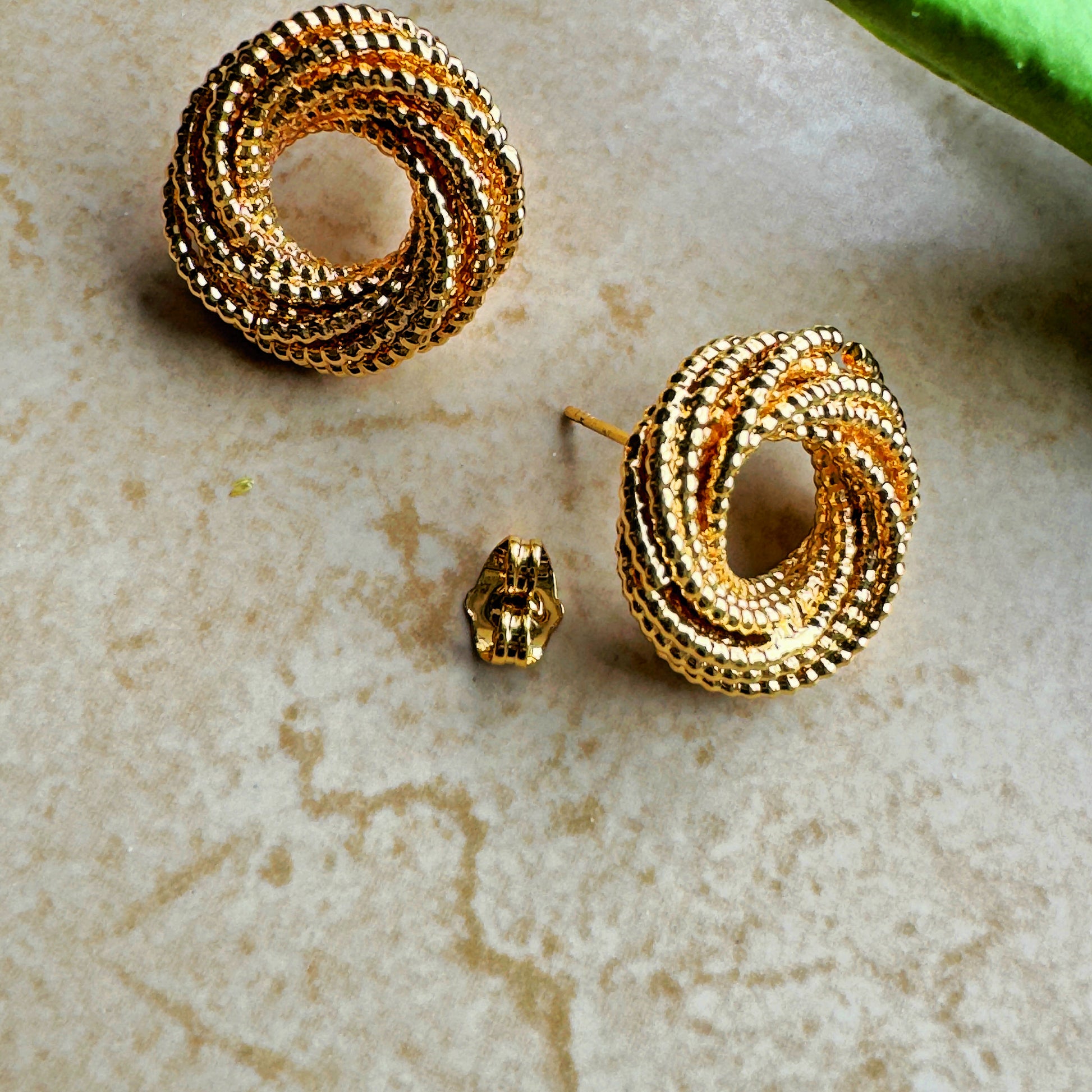 Earrings 04