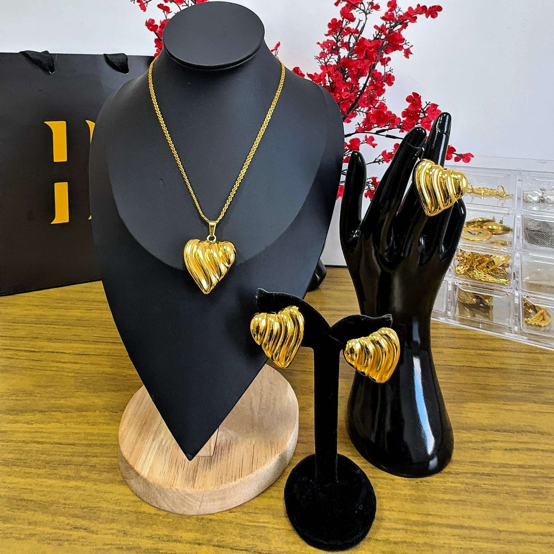 Royal Wave Jewelry Set (Copy)