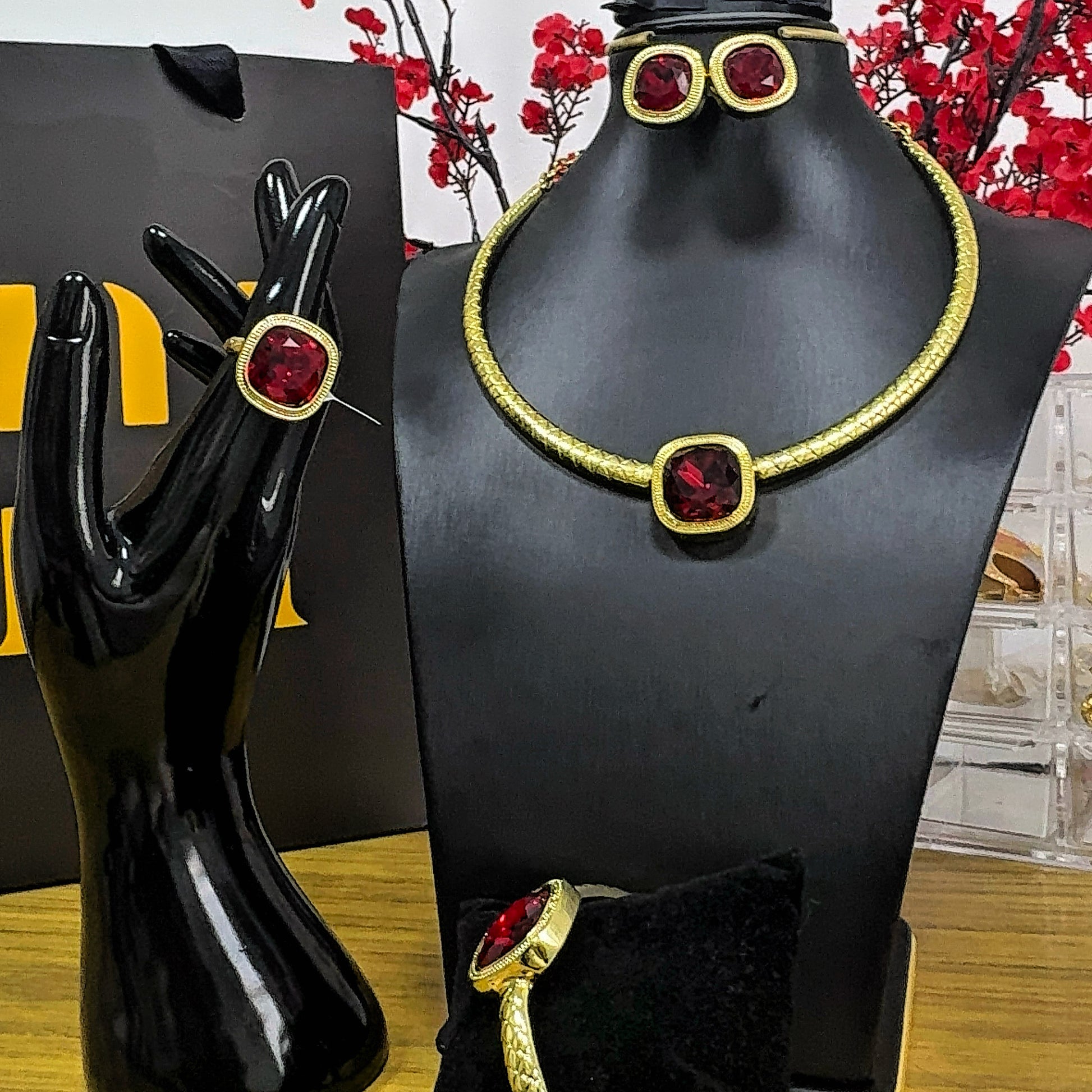 18K Gold Plates set Divine