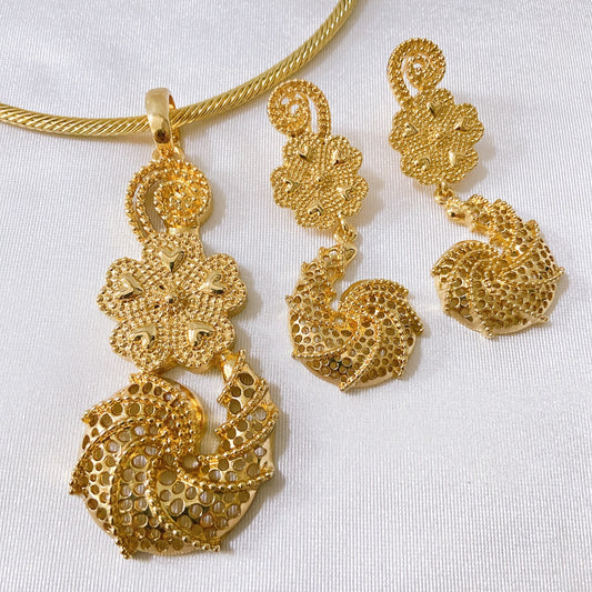 18K Gold-Plated Round Neck Chain & Earrings Set