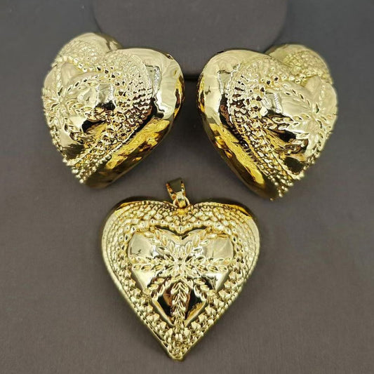 18K Gold-Plated Love Pendant Set
