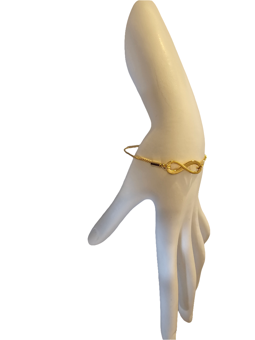 18K Gold-Plated Heart Link Bracelet