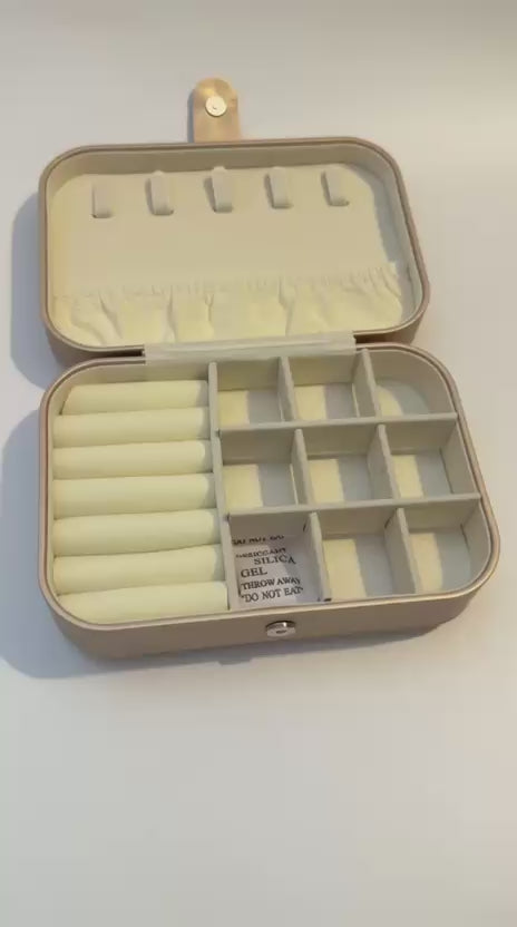 Portable Jewelery Box - Medium size