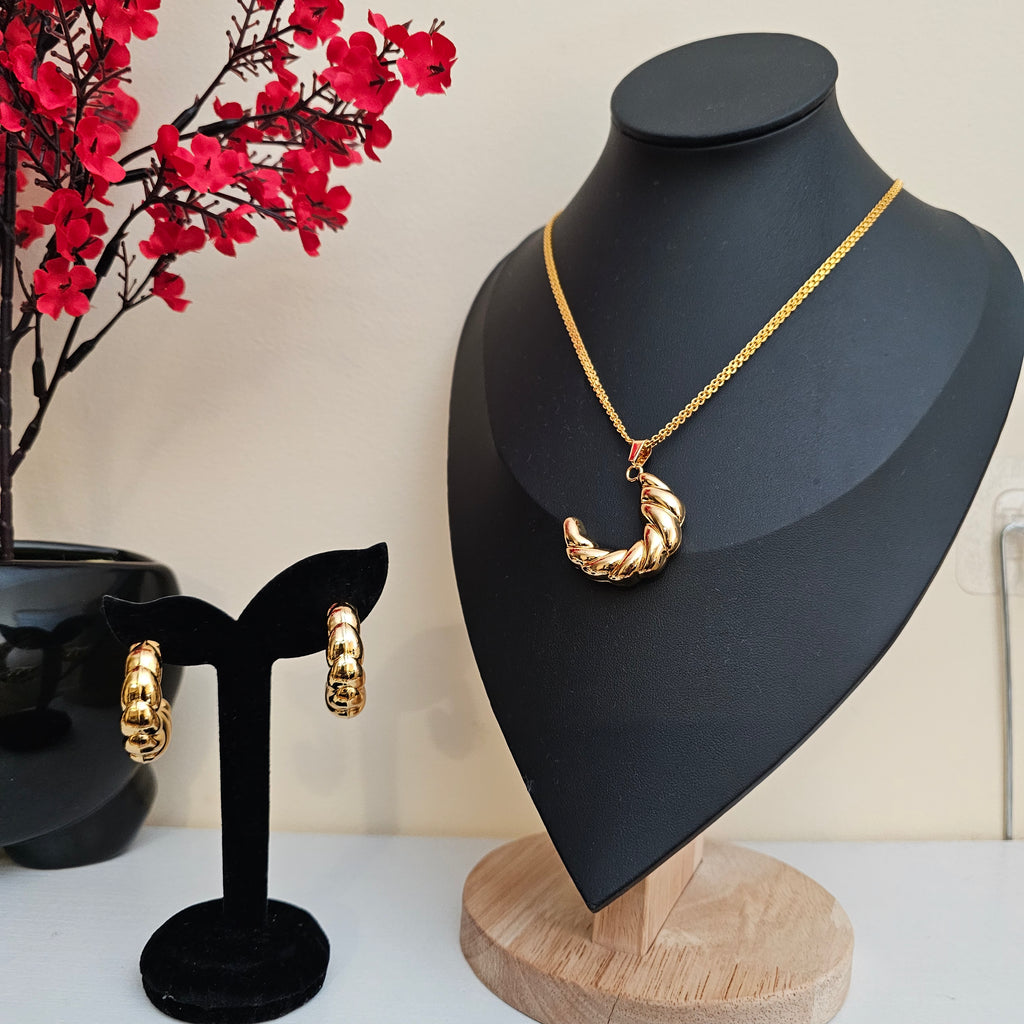 Gold-Plated Elegance Jewelry Set