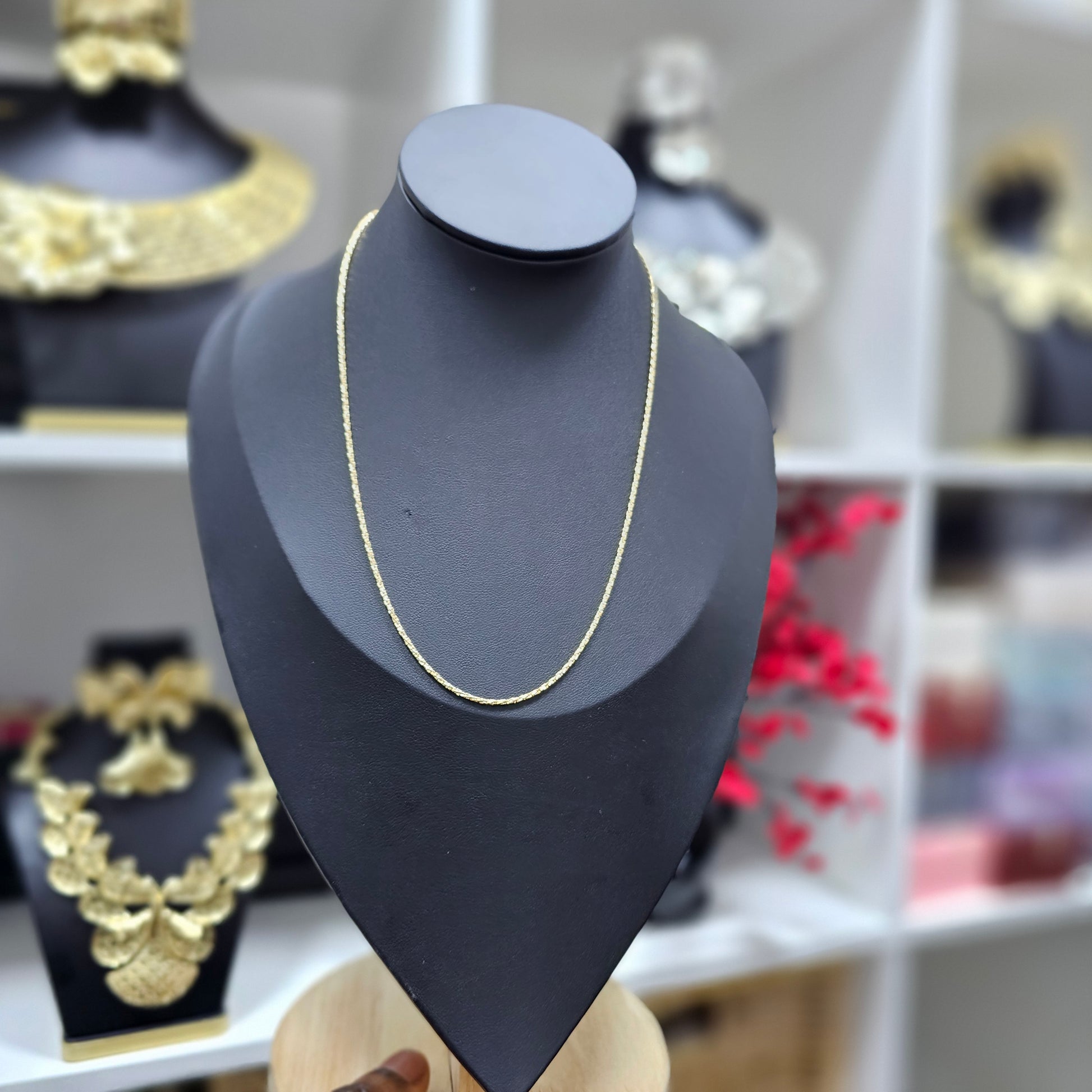 Tem necklace