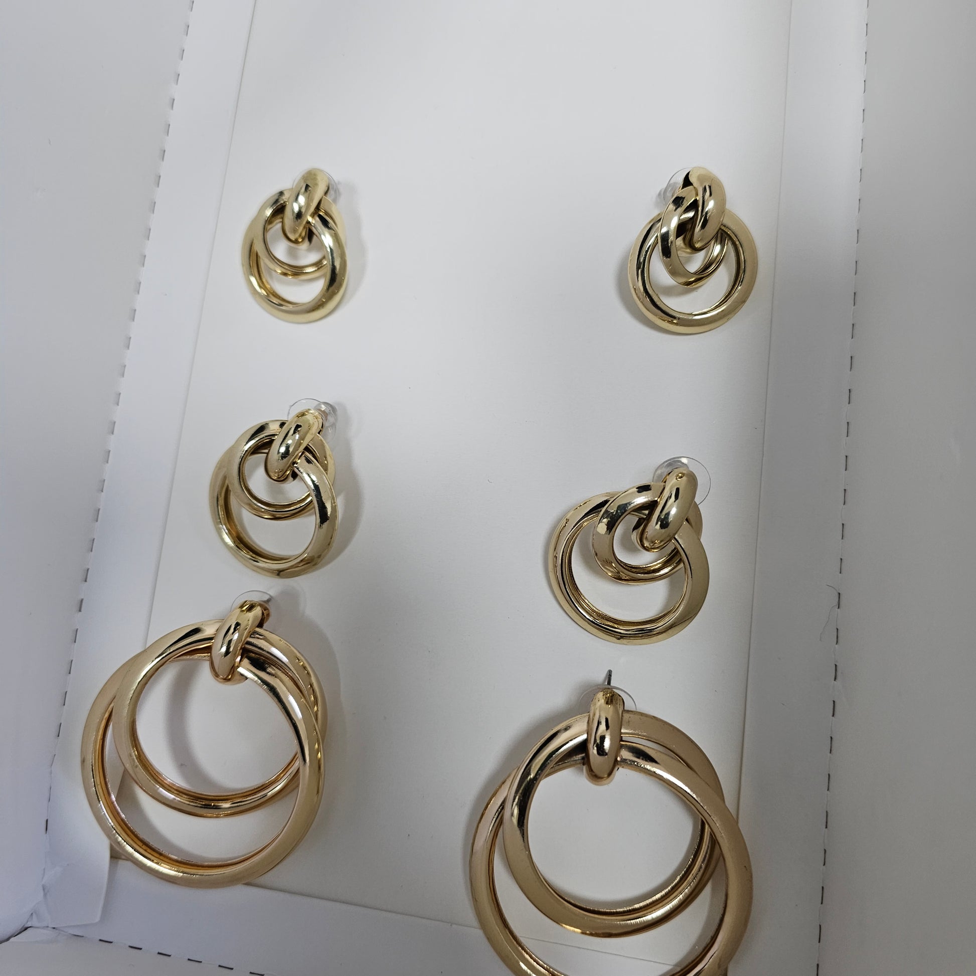Simple Earrings. Add note to choose SMALL/MEDIUM/LARGE