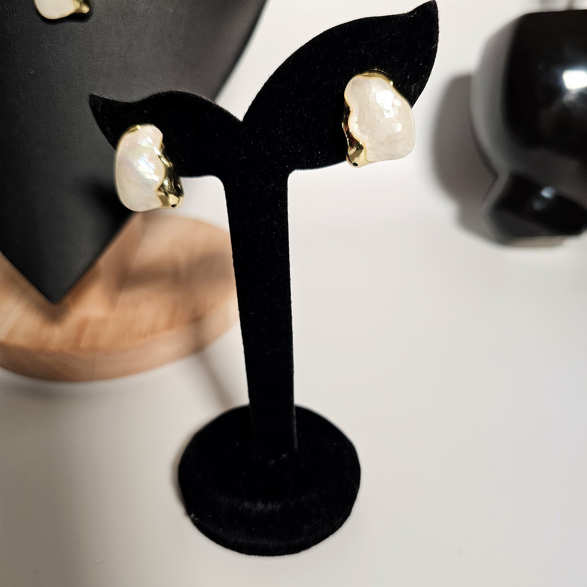Les-ley Gold-Plated Set