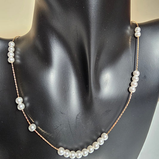Modern Bar Pendant Necklace