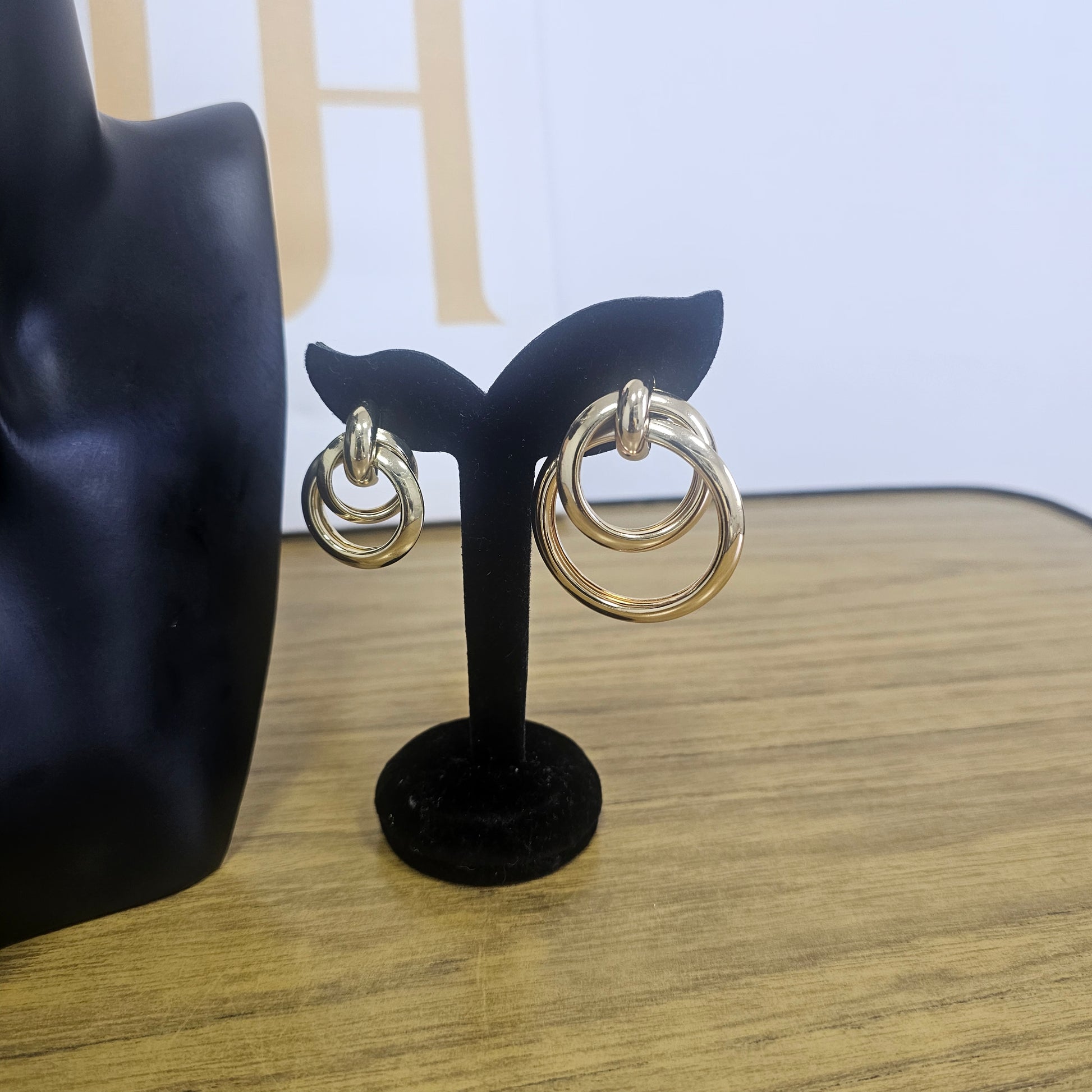 Simple Earrings. Add note to choose SMALL/MEDIUM/LARGE