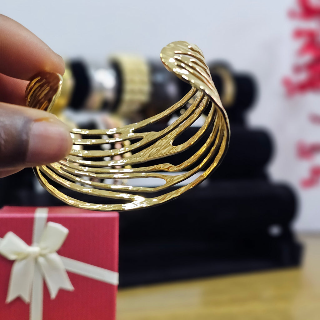 Shimmer Crystal Wrist Bracelet | Luxury Party Accessory