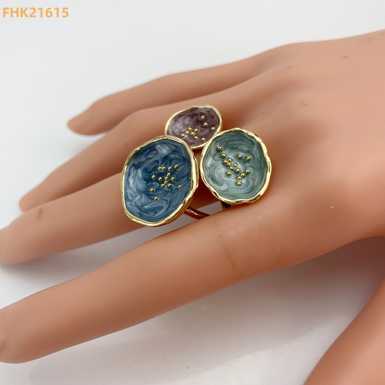 The Ireti Set – Soft Life in Stacks