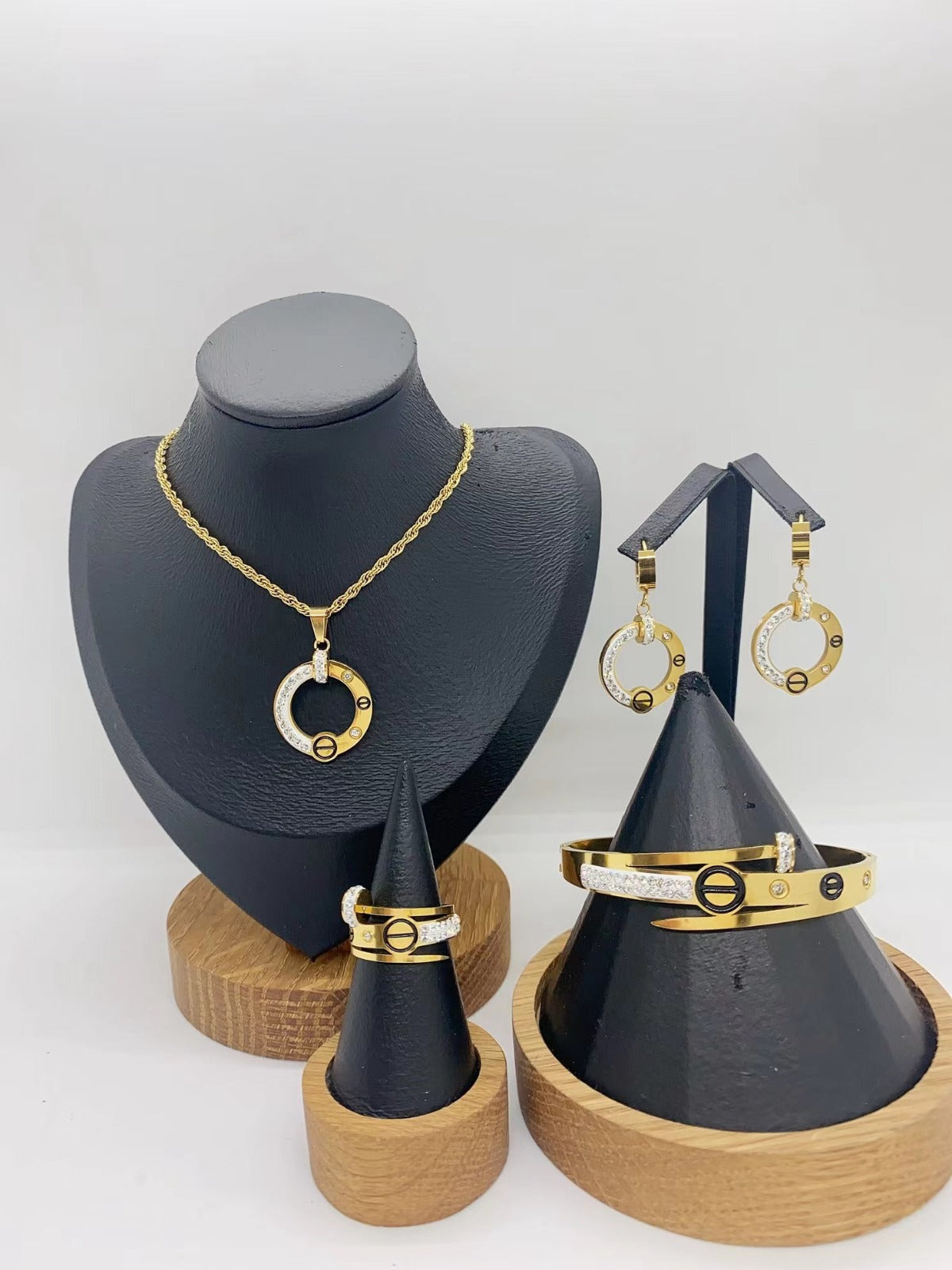 Ifunanya Gold-Plated Heart Set – Love in Layers
