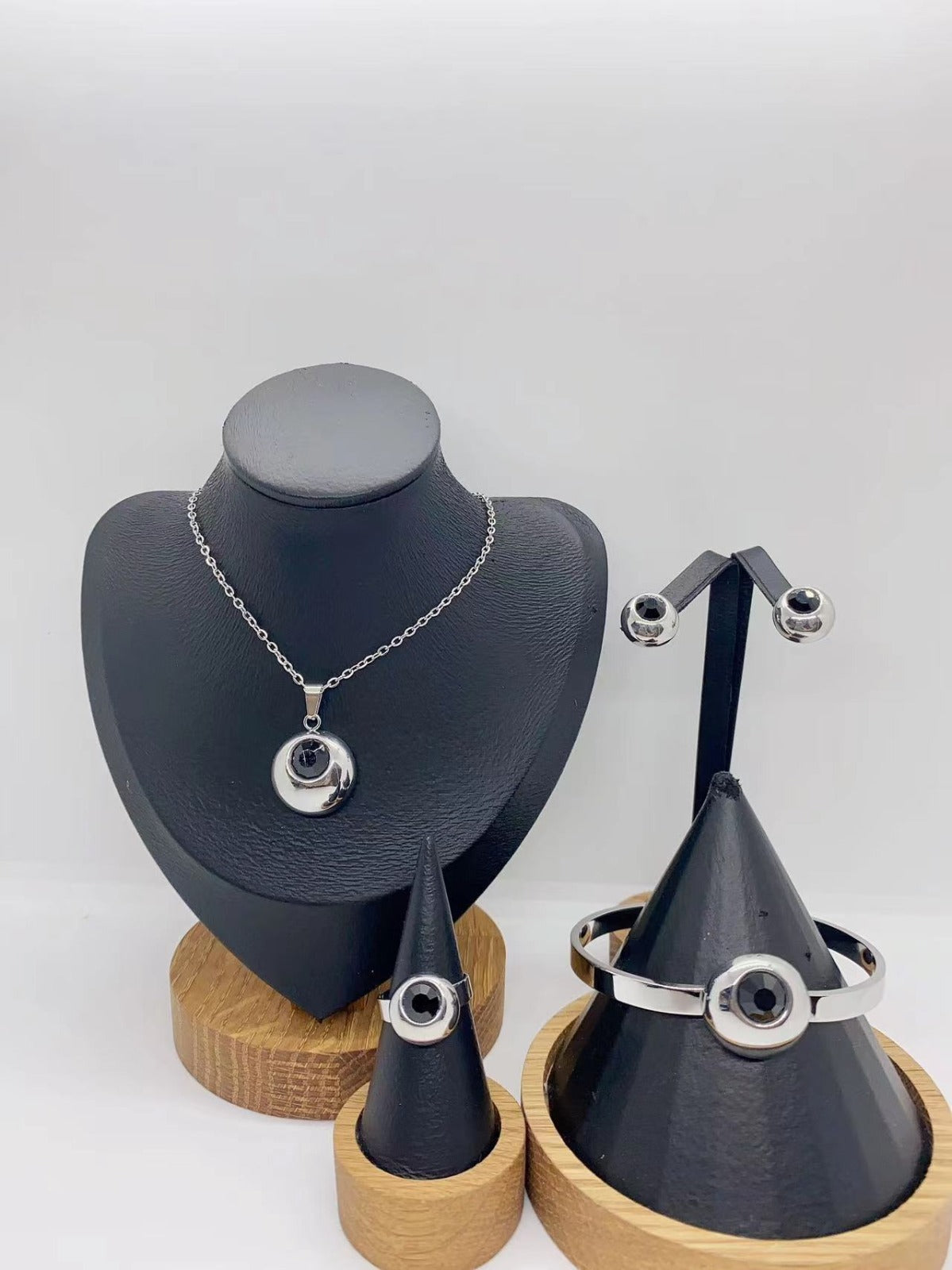 Awele Layered Necklace Set – Rich Aunty Vibes Only