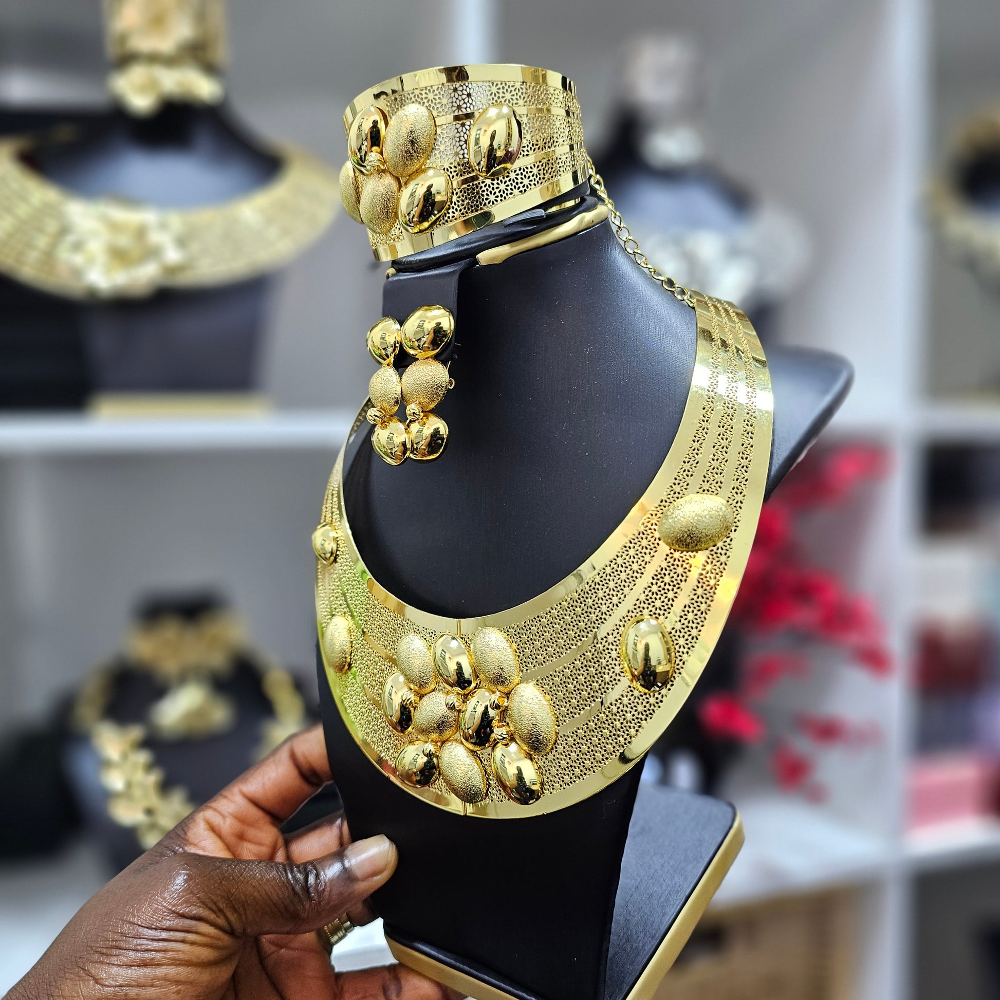 18K Gold-Plated Bold Party Set